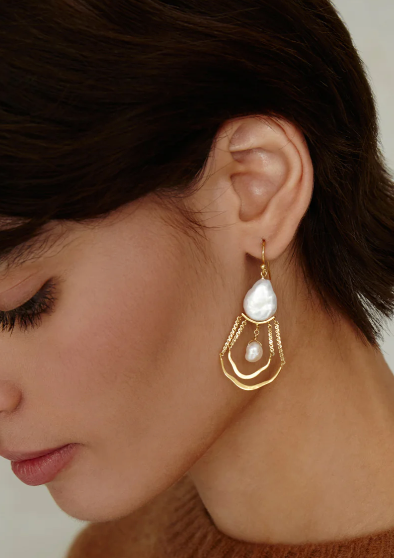 Nią Pearl Chandelier Earrings