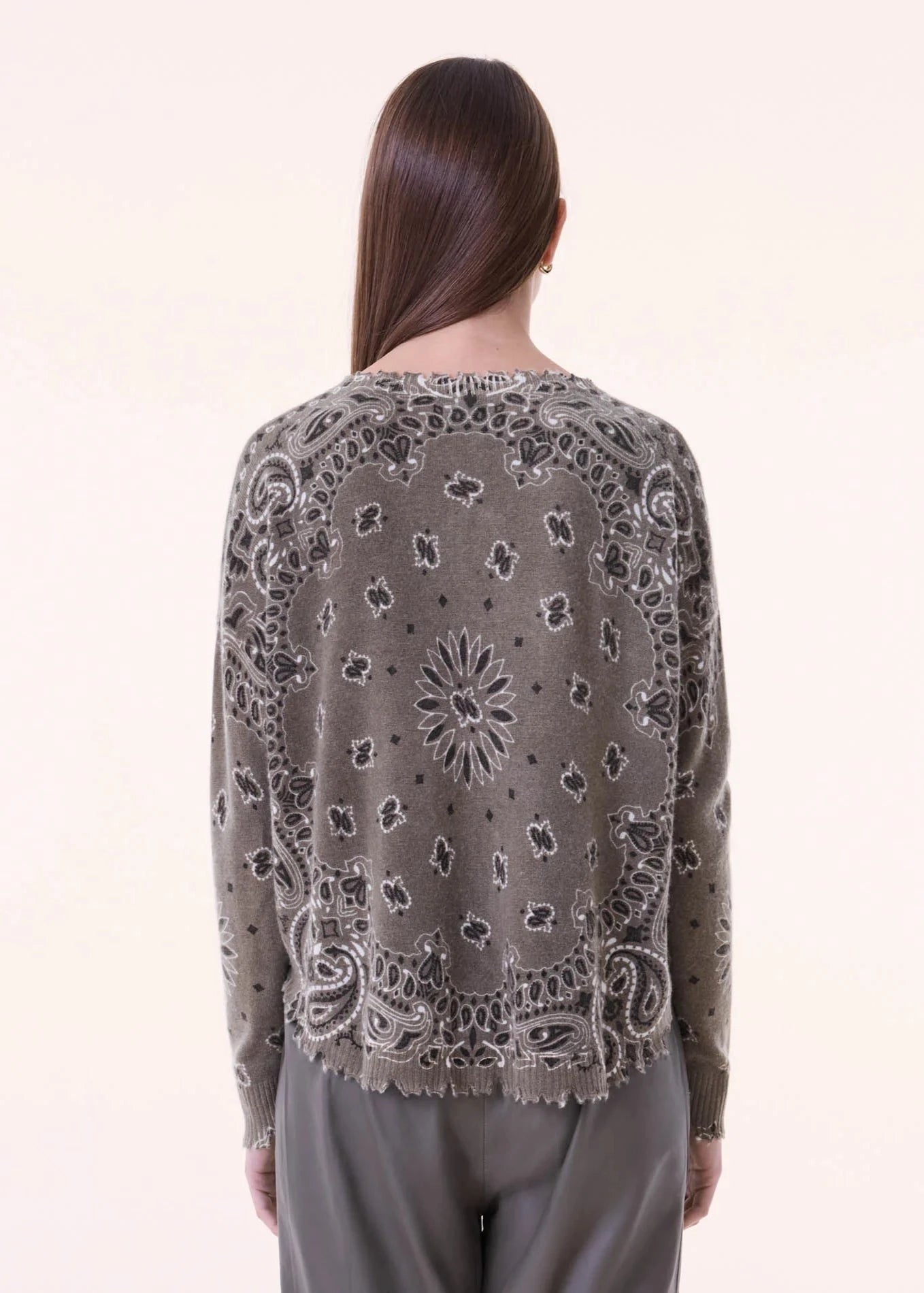 Kujten Mela Bandana Sweater Khaki