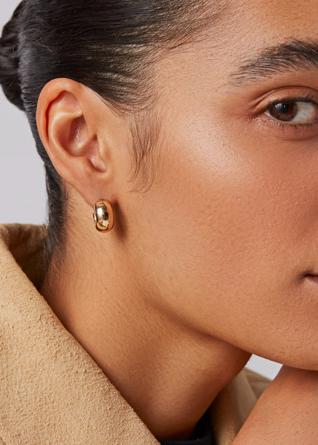Jenny Bird Mini Tome Hoop Earring Gold