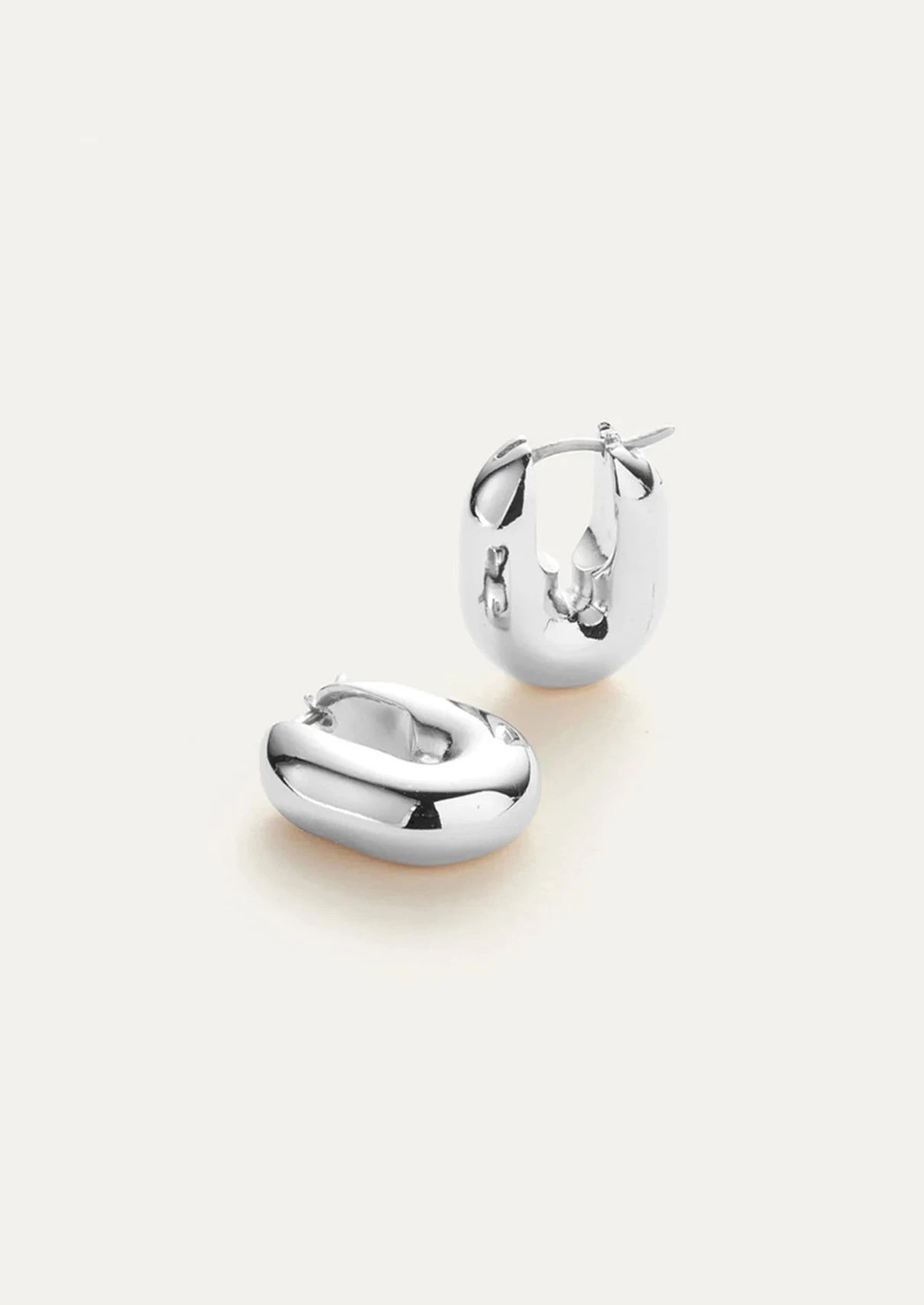 Puffy U-Link Earrings Silver