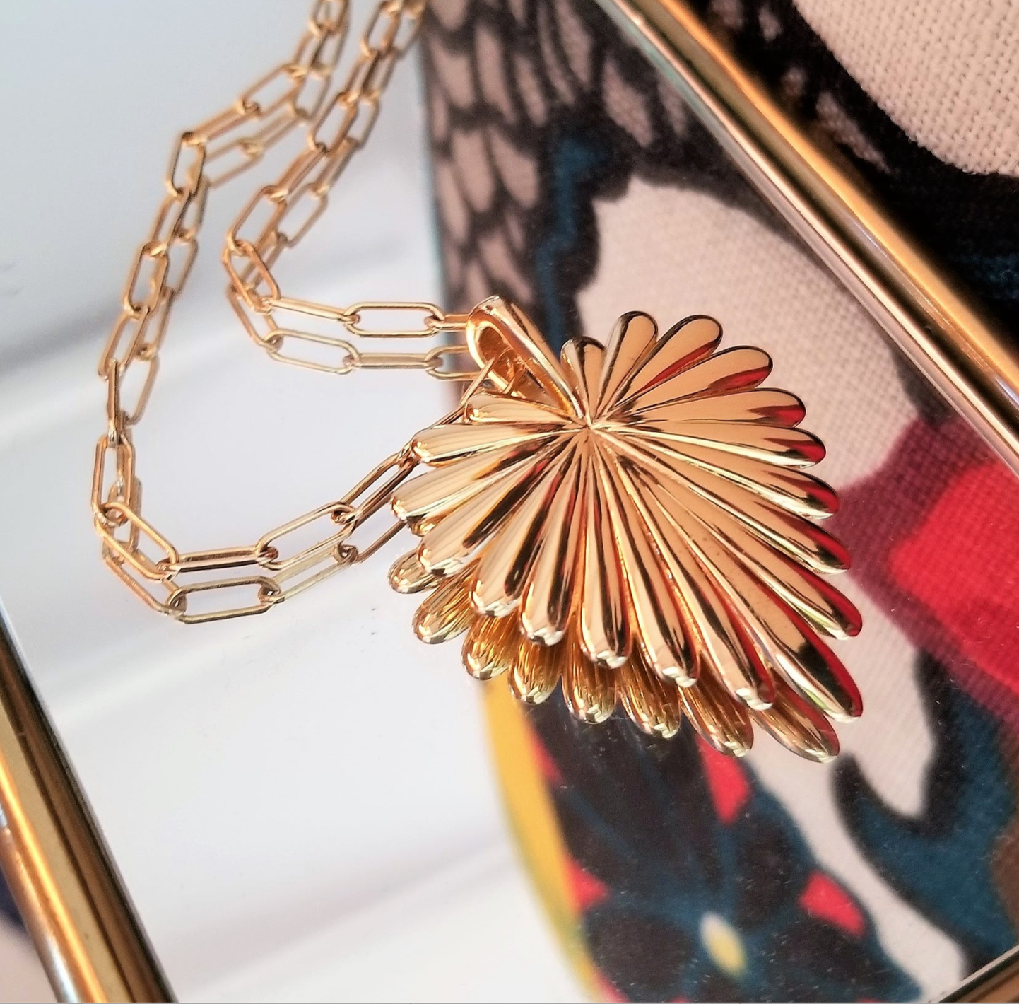 Jane Win  LOVE Full-Heart Pendant