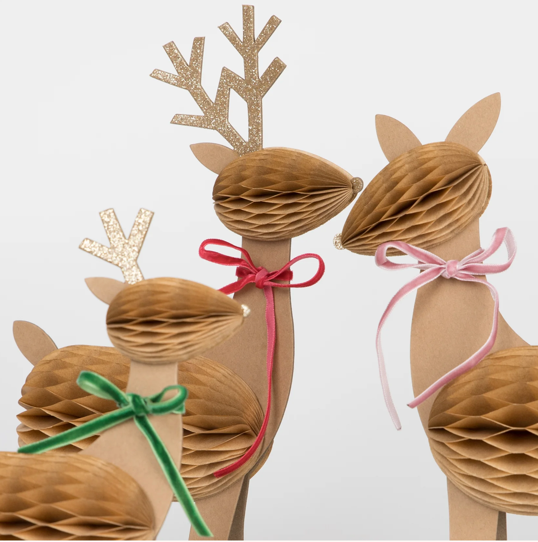 Honeycomb Reindeer Family