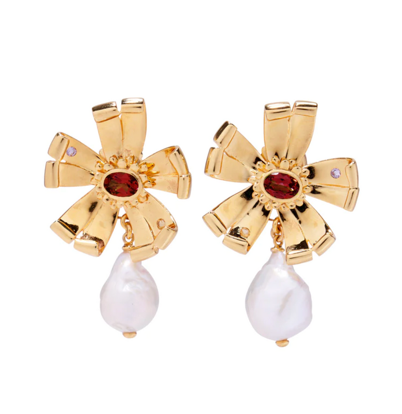 LF Lotus Pearl Earrings
