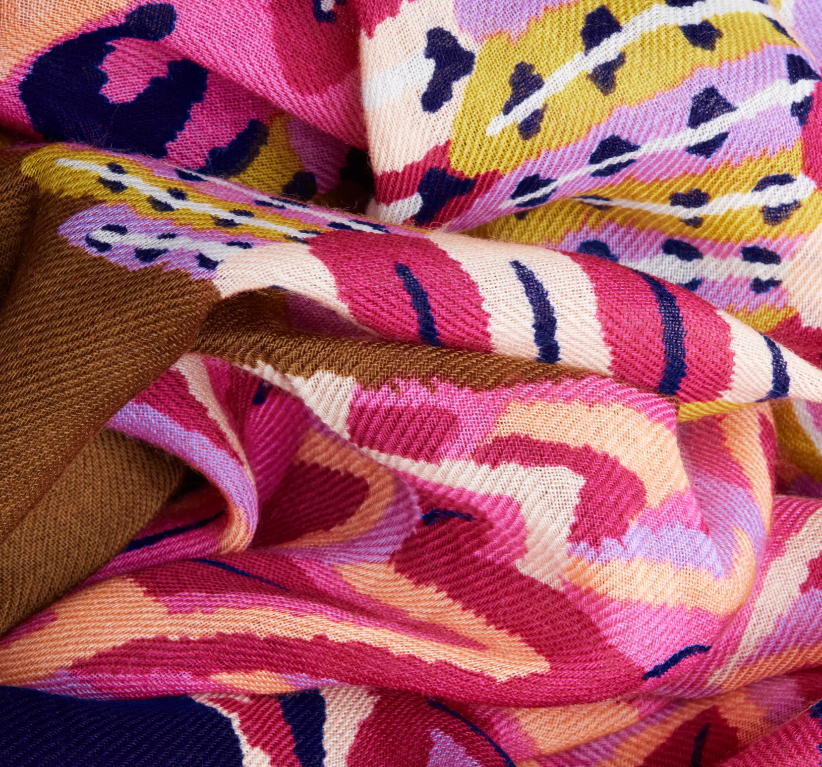 Fuchsia Hulule Scarf