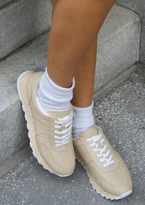 Ayita Sneakers