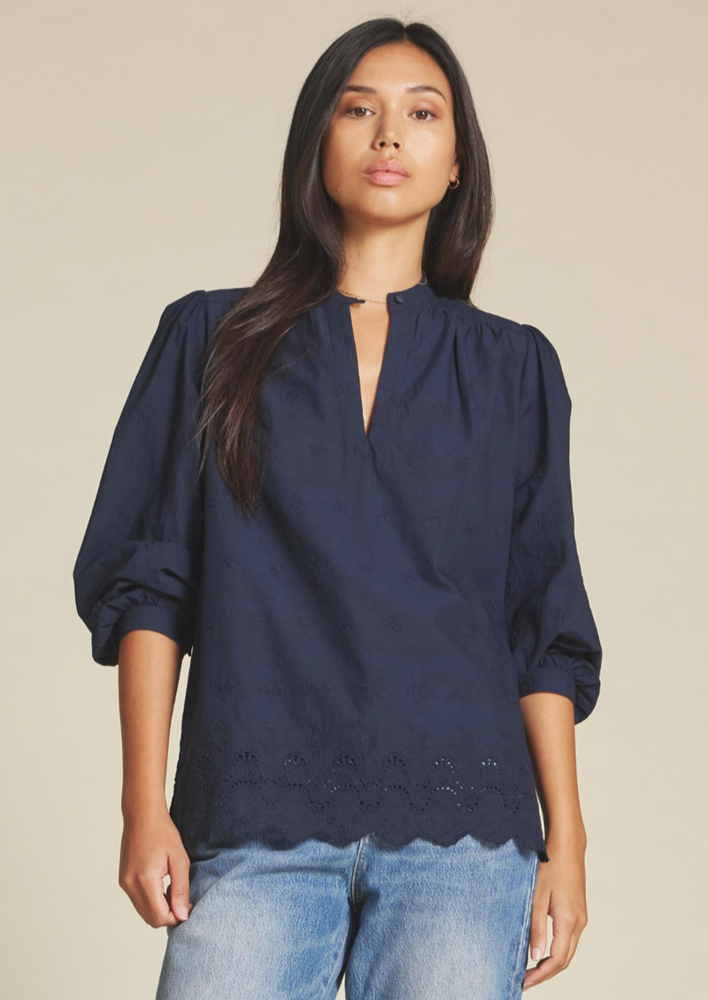 Trovata Bailey Blouse Midnight Broderie