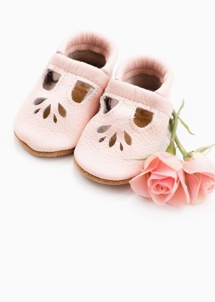 Lotus T-Strap Shoes - Rose Blush
