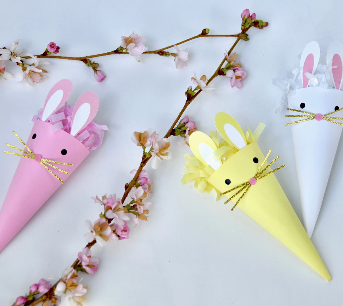 Mini 4" Surprise Cone - Easter Bunny - Ast.