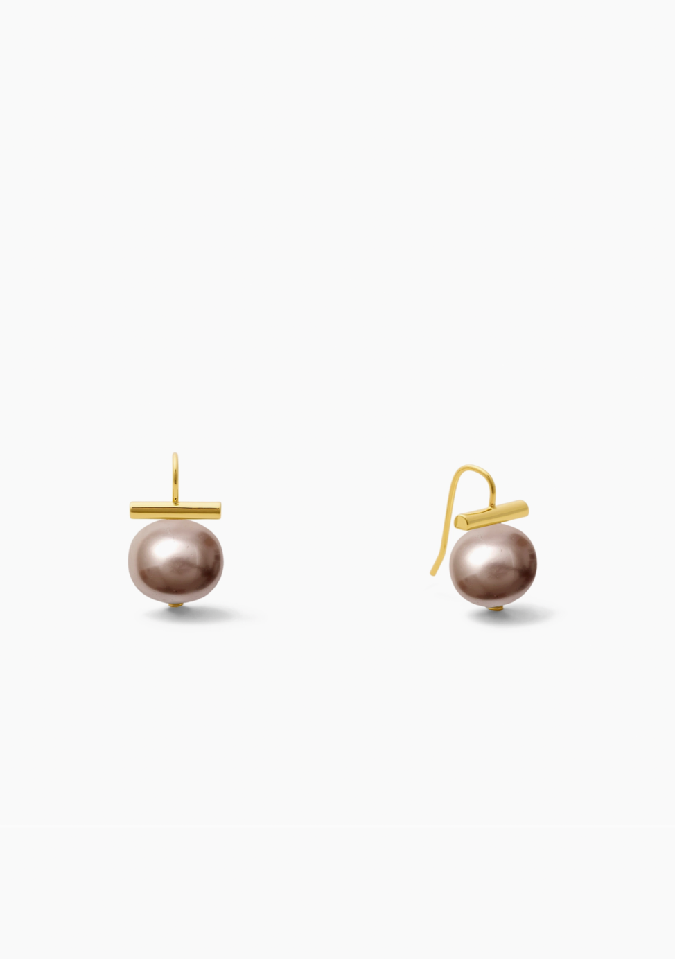 Veri Peri Baby Pebble Pearl Earrings