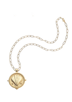 Jane Win Strong Clamshell Original Pendant