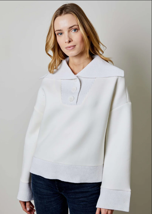 Sheila Pullover Top White