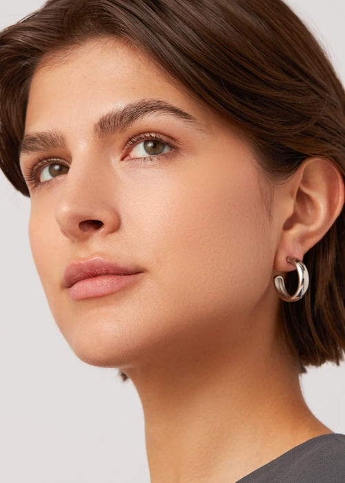Jenny Bird Staple Hoops Medium Silver
