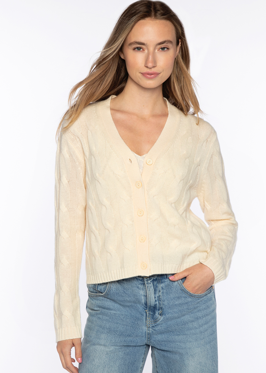 Kinross Cable Vee Cardigan Vanilla