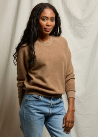 perfectwhitetee Ziggy Fleece Mocha Crew