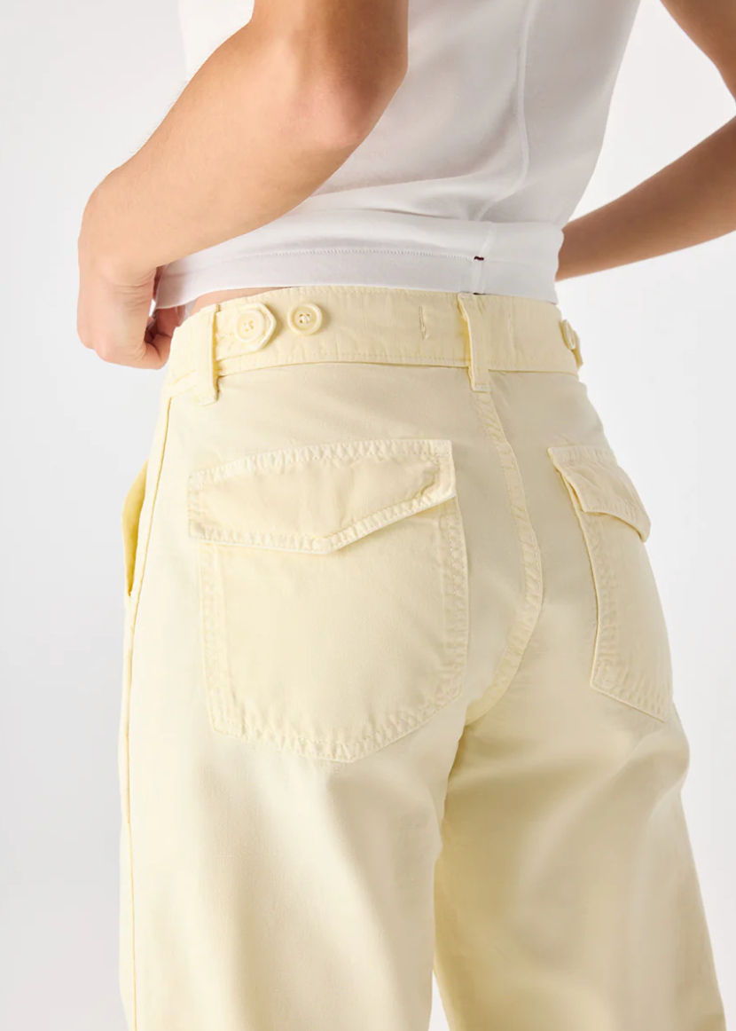 AMO Easy Army Slouch Crop Blondie