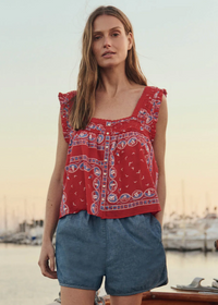 The Great Victorian Pleat Sailboat Tank