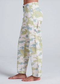 ASKKNY Carpenter Pink Camo