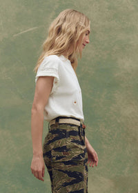 the Great Boxy Crew White w/ Daisy Embroidery