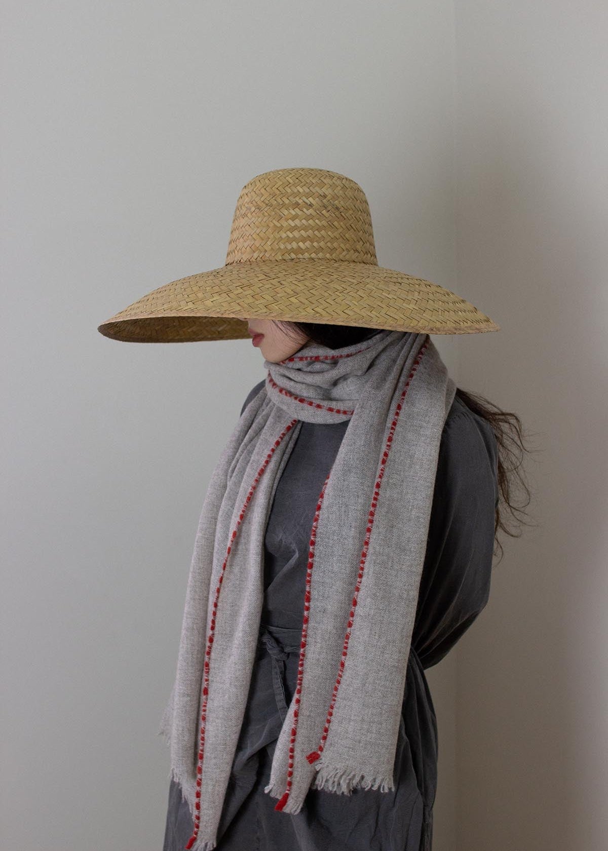 Weaver Cashmere Scarf Grey