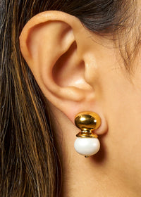 Baby Pebble White Pearl Orb Earring